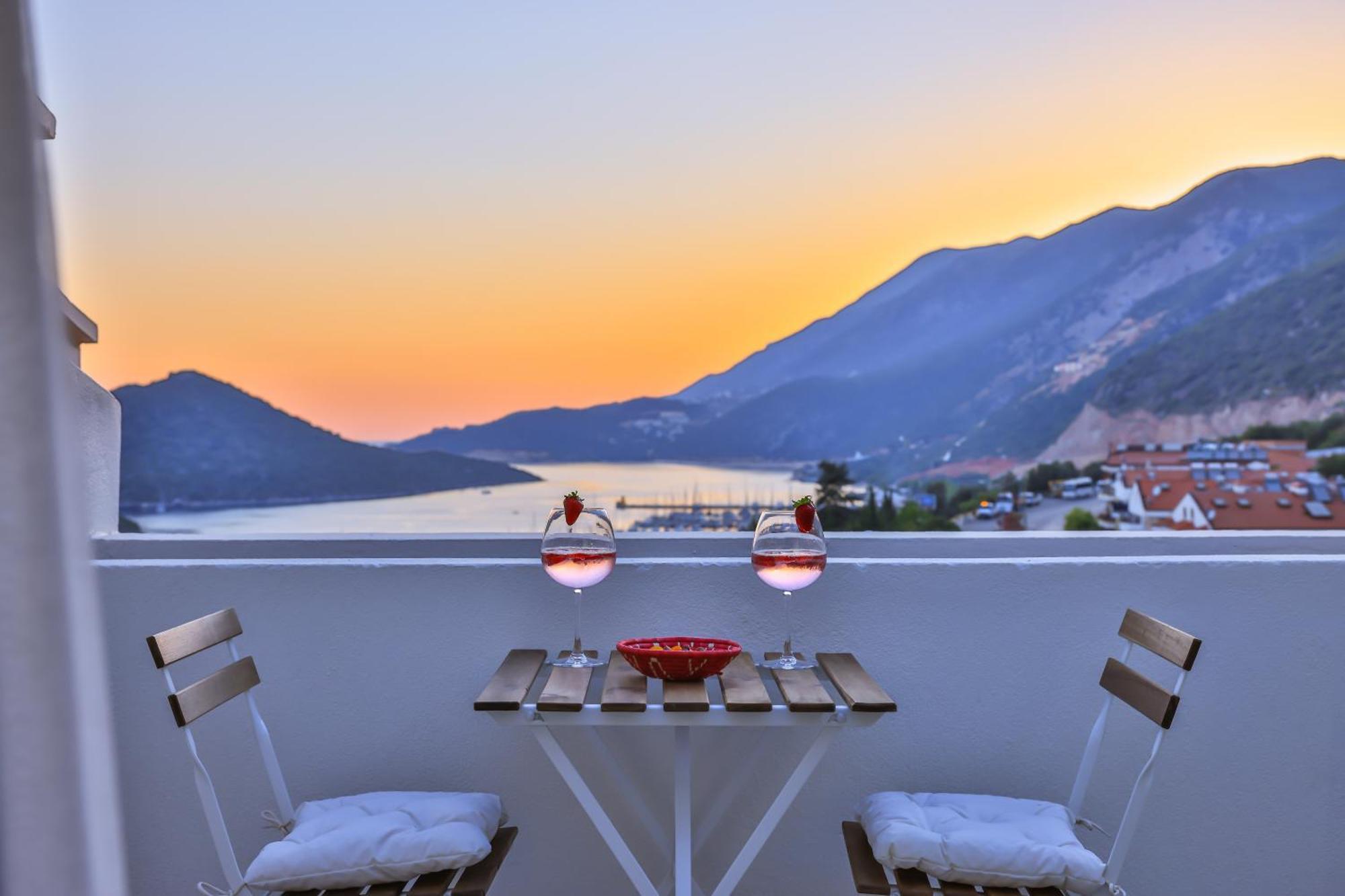 Carruba Boutique Hotel Κας Εξωτερικό φωτογραφία